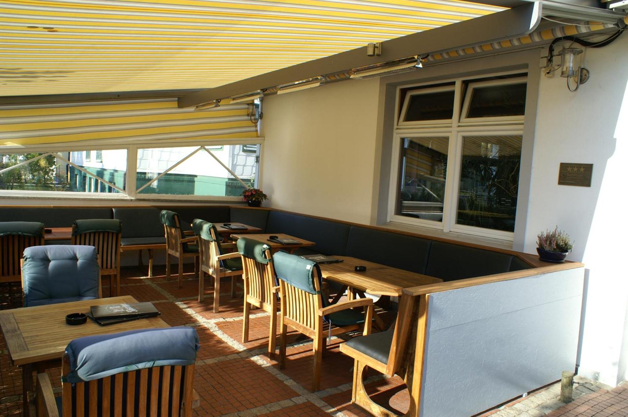 Hotel Strandpavillon Baabe Exterior photo