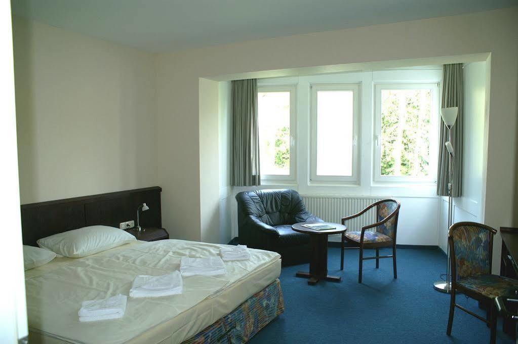 Hotel Strandpavillon Baabe Exterior photo