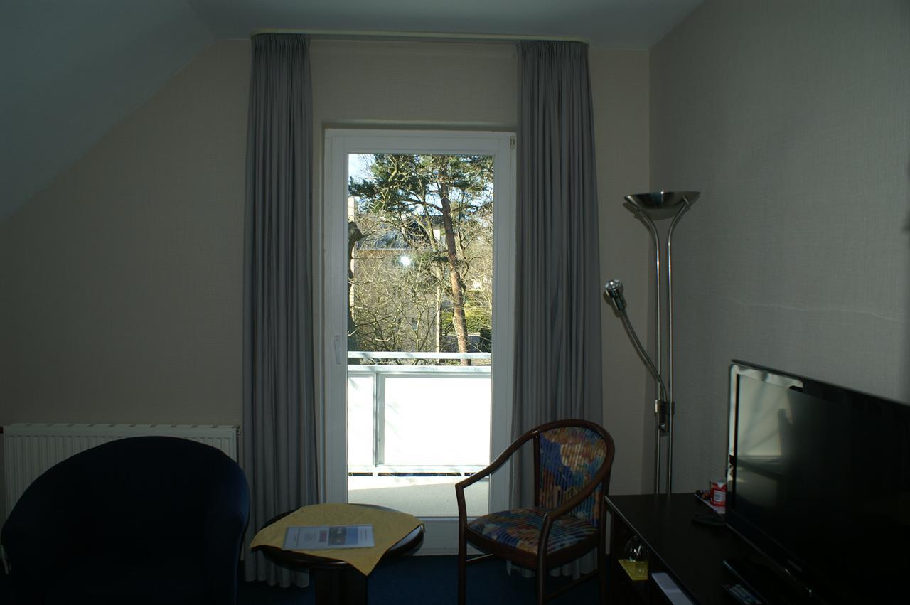 Hotel Strandpavillon Baabe Exterior photo